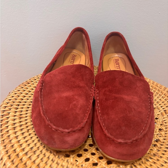 Born Burgundy Suede Loafers •Slip-on•8.5•preppy•casual•quiet luxury•scandi style - Picture 8 of 16
